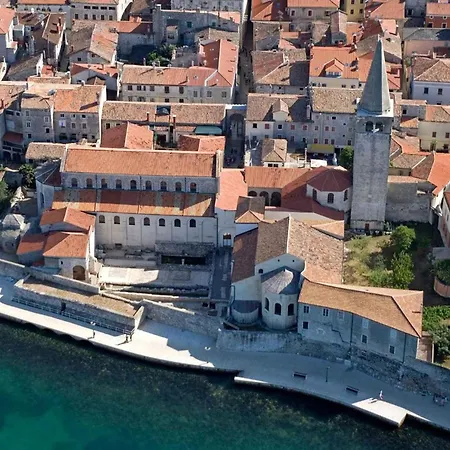 In - Istrien 47171 Apartment Porec